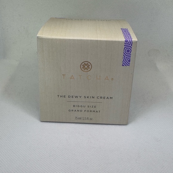Tatcha The Dewy Skin Cream Biggu Size 75 mL 2.5 fl oz
Brand New in Box Unopened - Picture 2 of 5
